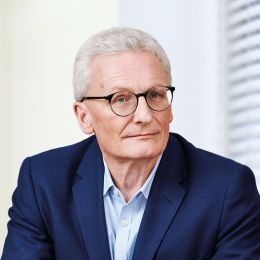 Ian King